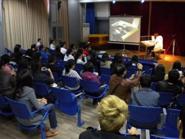 中野正英系列活動報道(九)——廣西藝術學院