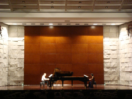 雅馬哈鋼琴榮登高端科學會議——冷泉港亞洲系列科學會議 