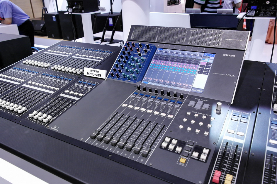 雅馬哈專業(yè)音響新產(chǎn)品亮相PALM EXPO 2013展會 