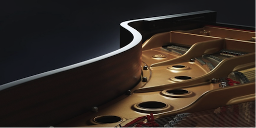 新的聲音，源自靈感</br>繼承雅馬哈殿堂級音樂會三角鋼琴CFX的技術