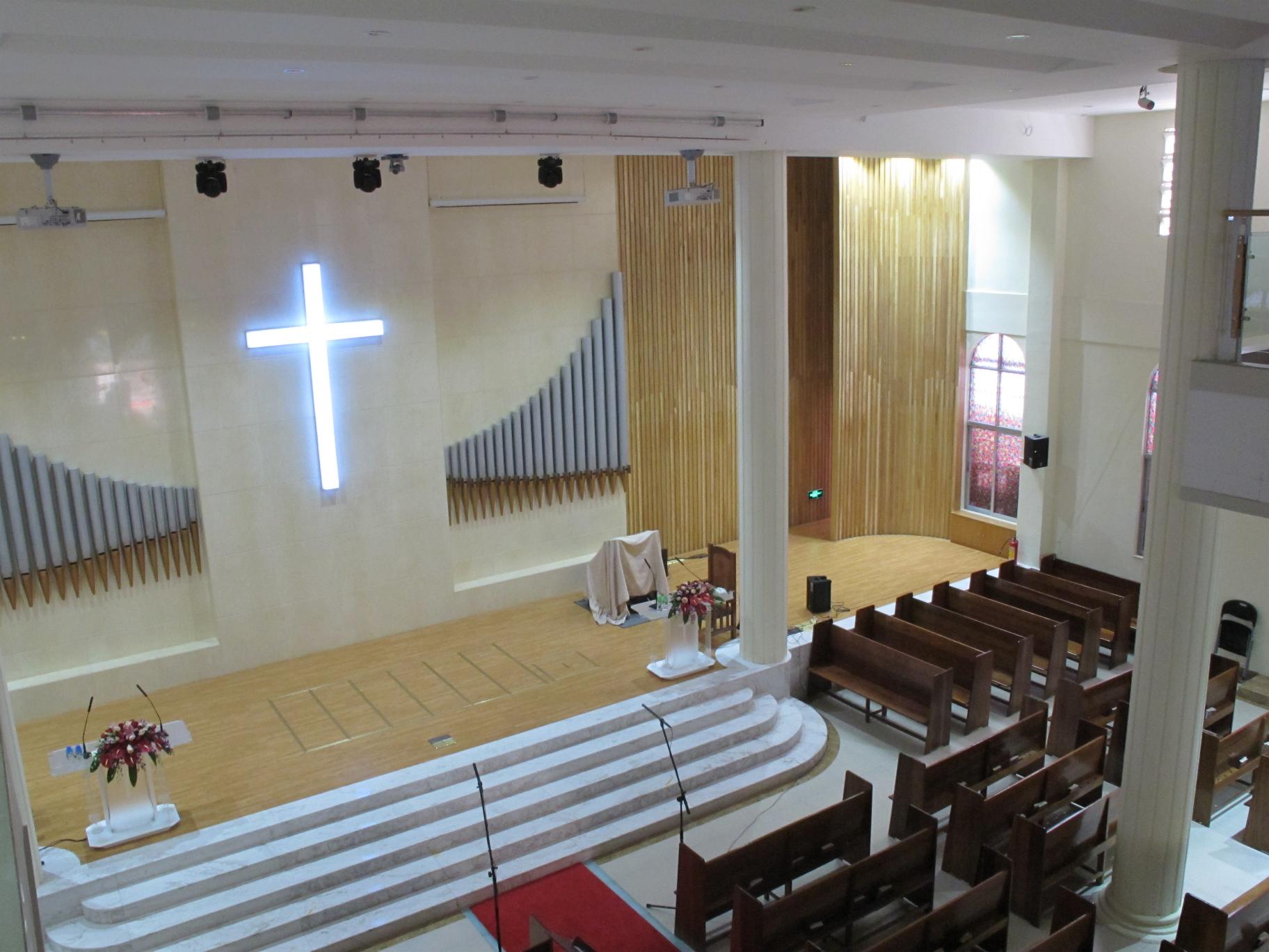 廣州十甫堂——兩只雅馬哈 DXR8 音箱完成的教堂完美擴聲