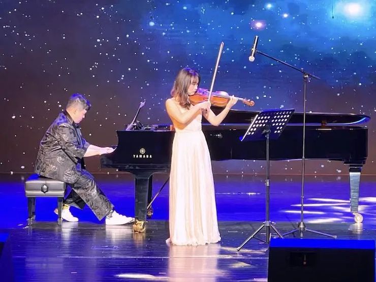 奧林匹克音樂展演宣傳大使劉明康和他的朋友們暨第14屆世界自閉癥關注日音樂會圓滿結束！