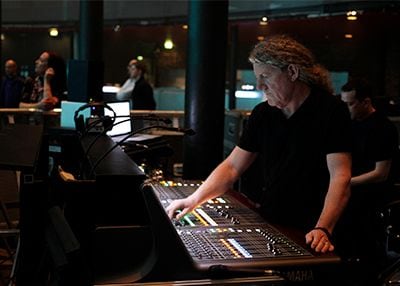 雅馬哈RIVAGE PM10與Jamiroquai一起看遍世界