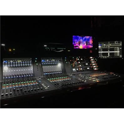 2017年Billboard拉丁音樂獎盛會使用雅馬哈PM10