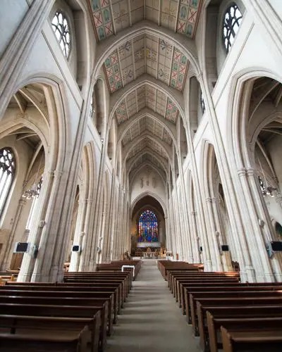 雅馬哈幫助圣喬治大教堂實現優質的聲音