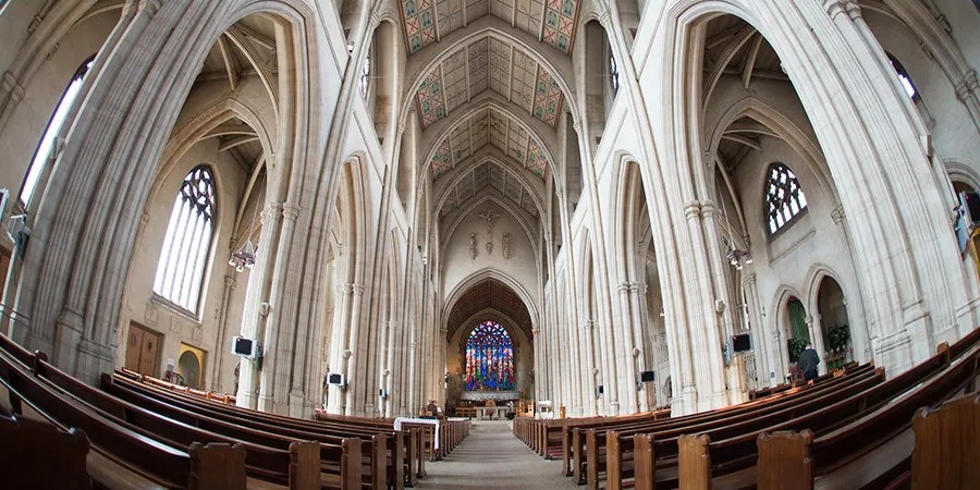 雅馬哈幫助圣喬治大教堂實現優質的聲音